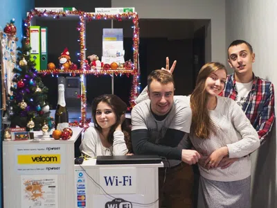 Кровать в общем 6-местном номере для мужчин и женщин — фото 8