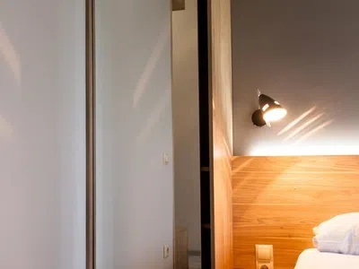 Улучшенный двухместный номер с 2 отдельными кроватями — фото 4