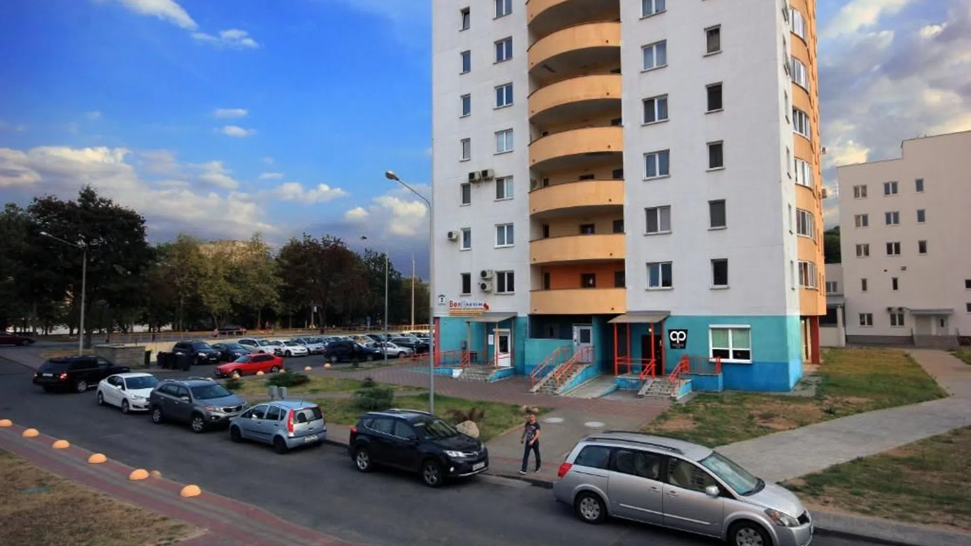 Кровать в общем 6-местном номере для мужчин и женщин — фото 41